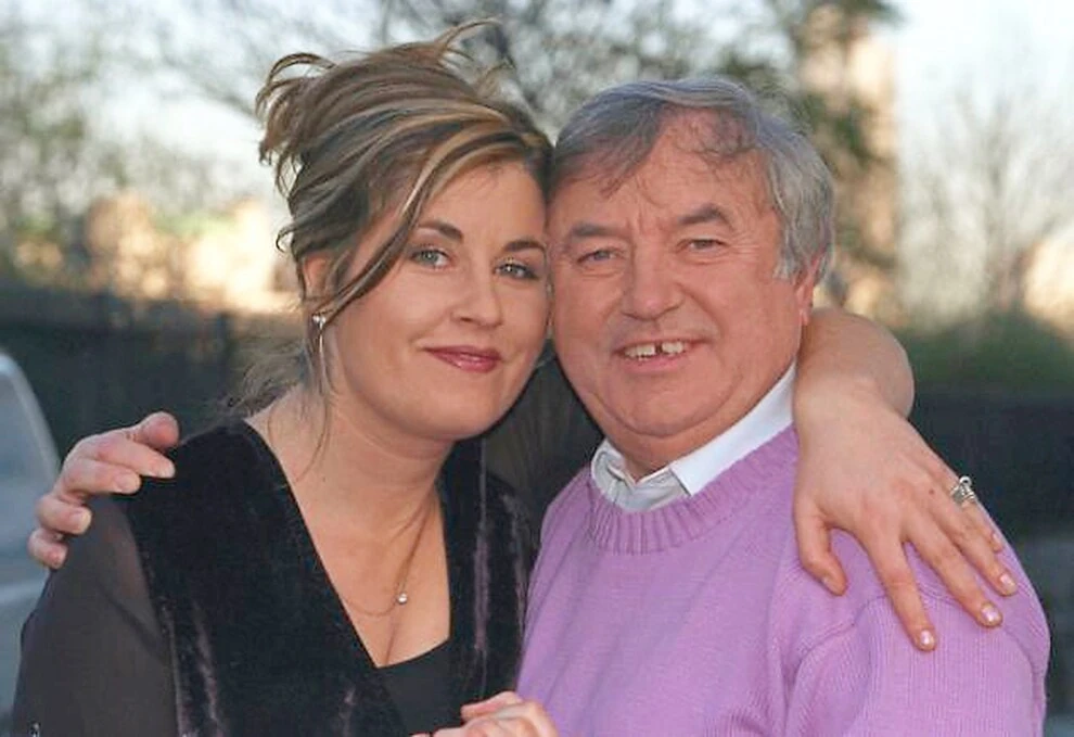 Is Liza Tarbuck in a relationship